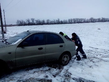 В Запорожской области остаются закрытыми еще две трассы фото