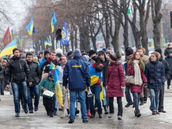 На марше мира в Запорожье не обошлось без провокаций фото