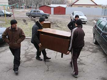 КП Жилмассив вывез свое имущество, находившееся в аренде у частных ЖЭКов фото