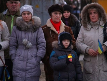 В Мелитополе почтили память Геров Небесной сотни (ФОТОРЕПОРТАЖ) фото