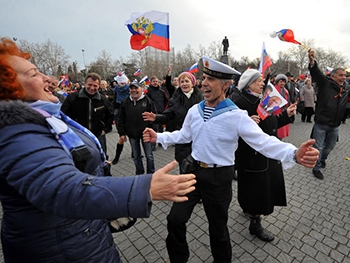 Бюджет Крыма на 80% состоит из дотаций фото