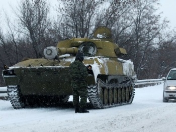 В зоне АТО появятся оборонительные сооружения фото