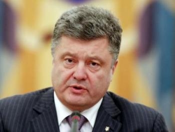 Порошенко не допустит карманные вооруженные силы для губернаторов фото