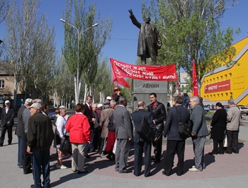 В Мелитополе общественники СПС ждут, когда власть начнет сносить памятники Ленину (Текст заявления) фото