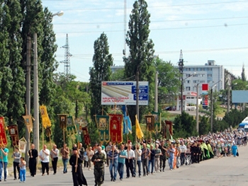 В Мелитополе прошел общегородской крестный ход фото