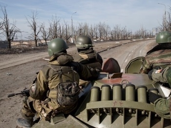Боевики начали обстрелы из тяжелой артиллерии фото