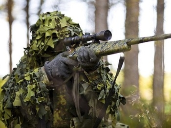 В Украине подготовили снайперскую роту АТО фото