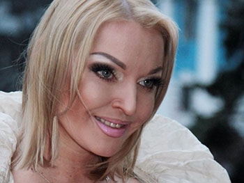 Волочкова шокировала порнографическим шпагатом  фото