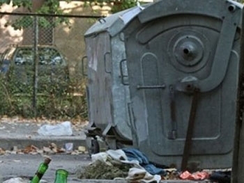 В Запорожье в мусорном баке нашли труп ребенка (обновлено) фото