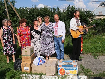 Громады Мелитопольского района передали Вузлик солдату (фоторепортаж) фото
