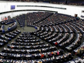 В Европарламенте назревает скандал фото
