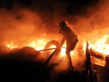 Глава Заопрожского облсовета не признает вины в разгоне Майдана фото