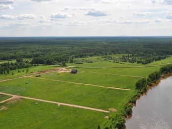 Запорожский бизнесмен вернул городу земли фото