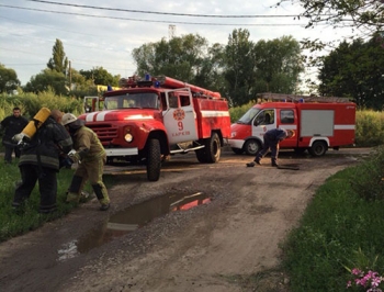 Из канализационного колодца в Харькове извлекли четыре трупа (фото, видео) фото