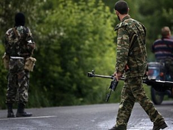 Турчинов: Боевики концентрируют силы для прорыва нашей обороны фото