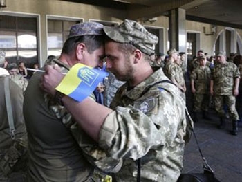 Генштаб: в Украине возможна полная мобилизация фото