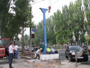 В Мелитополе вице-мэр обвинил народного депутата в курировании незаконных бордов фото