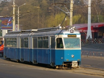 Запорожский завод будет ремонтировать трамваи фото