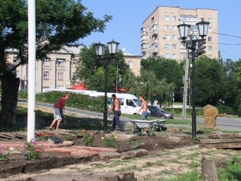 Болгарский сквер обещают открыть в день города фото