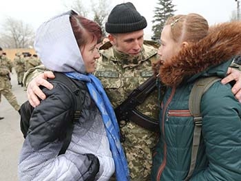 Стало известно сколько жителей Запорожской области попадут в осенний призыв фото