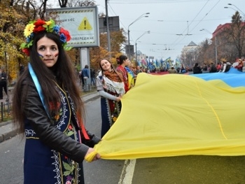 Запорожцы митинговали в поддержку политзаключенных фото