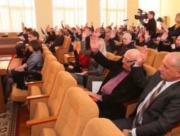 В Мелитополе депутаты горсовета требуют созвать сессию фото