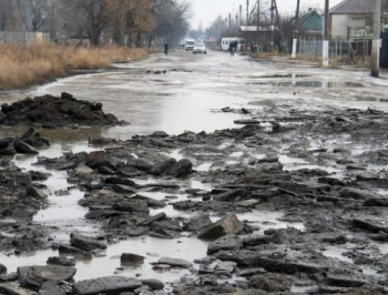 Проблемы людей, живущих на меже города и района, власти игнорируют? фото