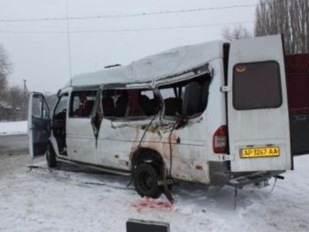 В Волынской области маршрутка съехала в кювет и опрокинулась фото