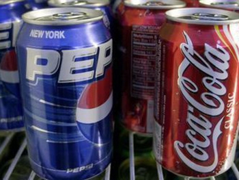 Скандал с Coca-Cola и Pepsi набирает обороты: прокуратура возбудила дело фото