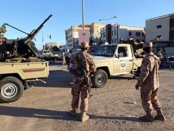 Боевики сбили истребитель ВВС Ливии фото