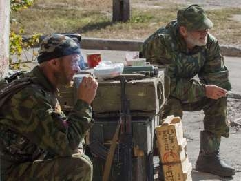 В бою с оккупантами погибли двое бойцов фото