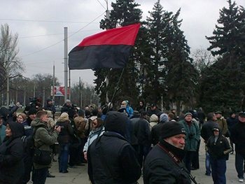 Возле Ленина задержали провокатора с сепаратистскими листовками  фото