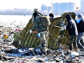 Крушение Боинга в Ростове: предварительный отчет фото