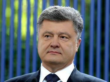 Два года у руля: плюсы и минусы Порошенко на посту президента фото