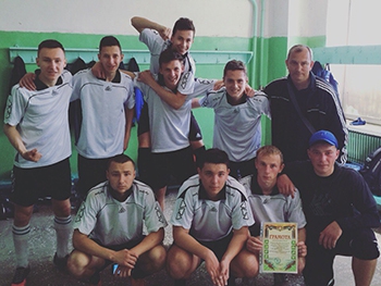 Команда Мелитопольского колледжа ТГАТУ - финалисты чемпионата Украины по мини-футболу фото