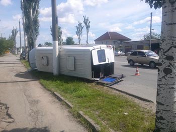 В Мелитополе перевернулась маршрутка фото