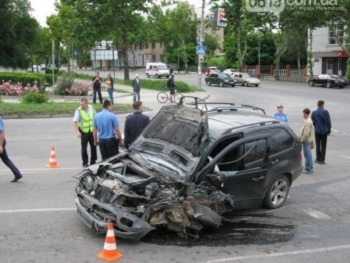 Водителя BMW, сбежавшего с места ДТП, арестовали на 60 дней по решению суда фото