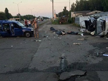 ДТП в Киевской области: трое погибших и пятеро пострадавших  фото