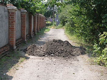 Мелитопольцы благоустройство битым асфальтом не оценили фото