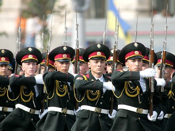 Есть тату и судимые родственники? В Президентский полк не возьмут фото