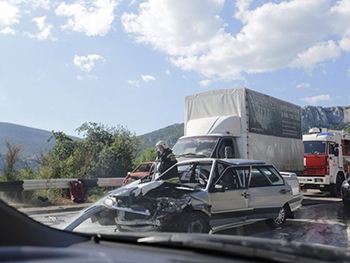 В Крыму произошло массовое ДТП на трассе Феодосия - Керчь фото