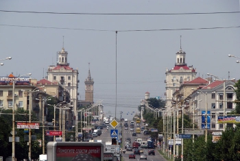 Взрыв в одной из многоэтажек Запорожья фото