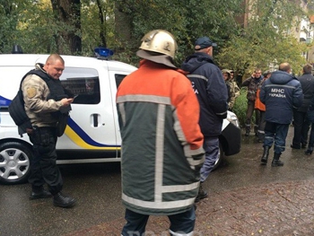 Во время выступления Балицкого в Запорожье,  заминировали здание (фото, видео) фото