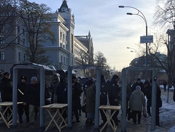 Акции протеста в Киеве завершились фото