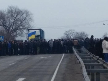 В Запорожской области собираются перекрыть трассу фото