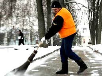 Курьезы: Мужчина с полицией искал пропавшего дворника фото