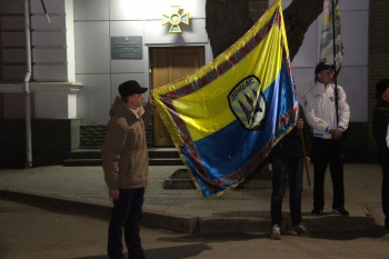 Такая демократия нам не нужна - под СБУ в Мелитополе прошел митинг  фото