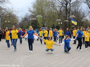 Мелитопольцы отпраздновали день здоровья фото