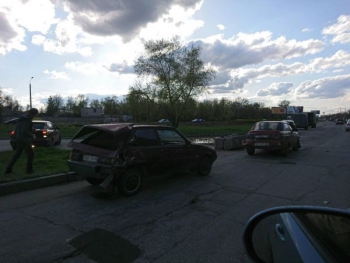 В Запорожье в ДТП попали сразу пять автомобилей фото