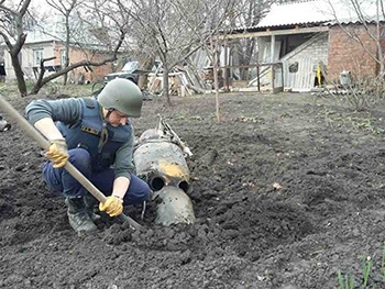 Балаклея и 9 населенных пунктов полностью очищены от взрывоопасных предметов: ГСЧС фото